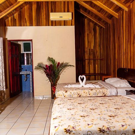 Selvita Lodge Arenal La Fortuna Bagian luar foto